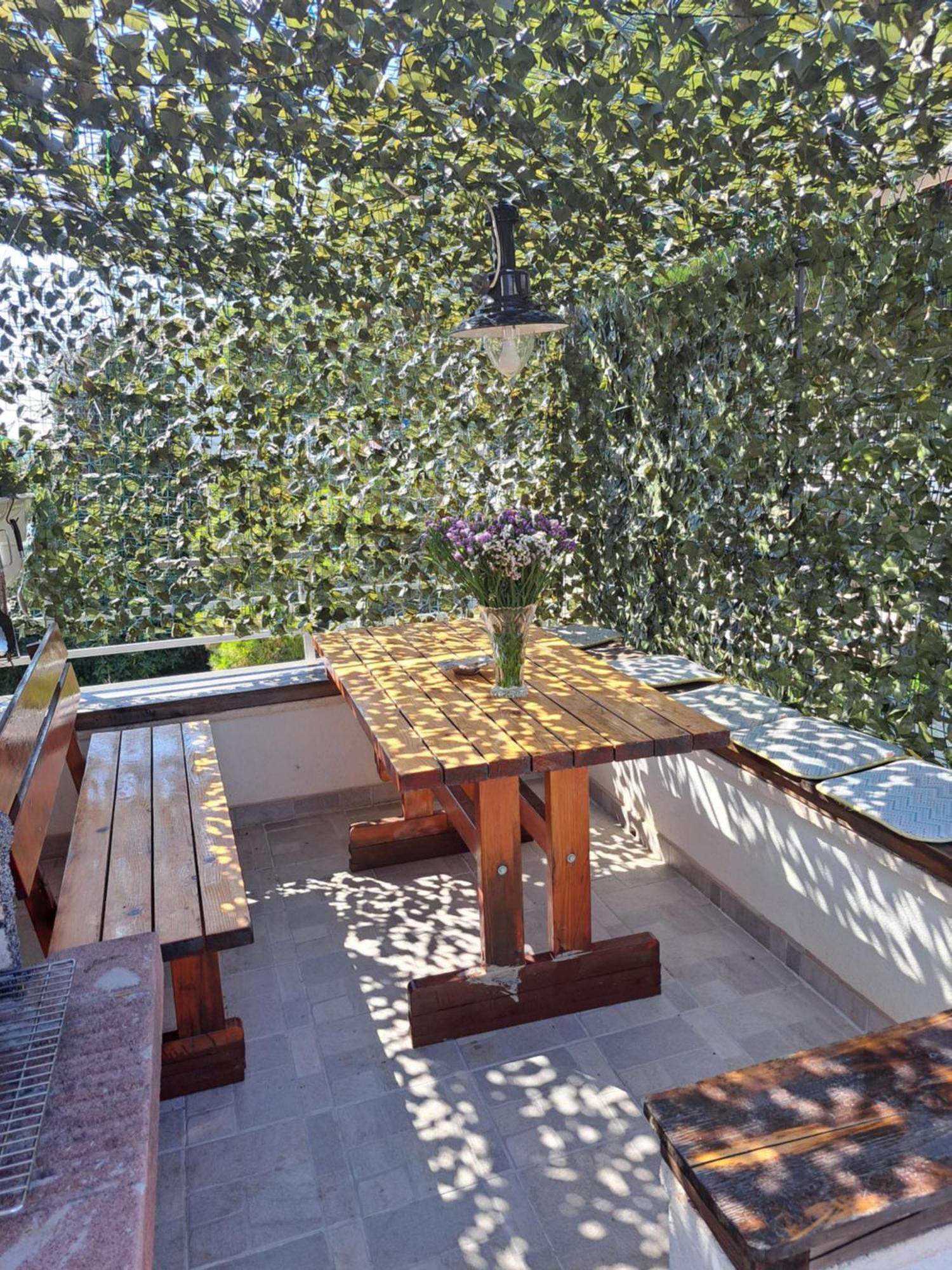 Cuzela-Papata Apartments Tisno Bagian luar foto