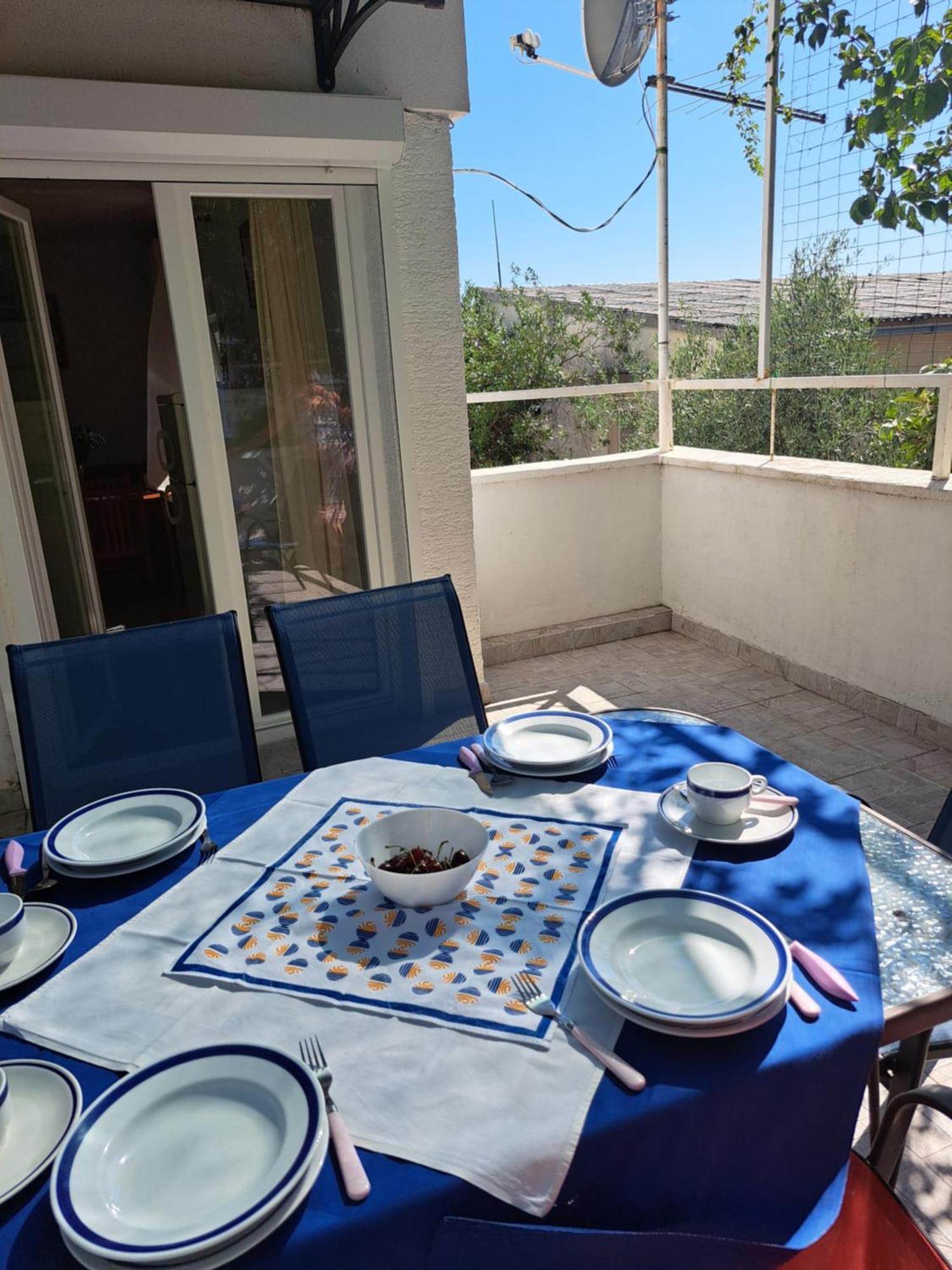 Cuzela-Papata Apartments Tisno Bagian luar foto