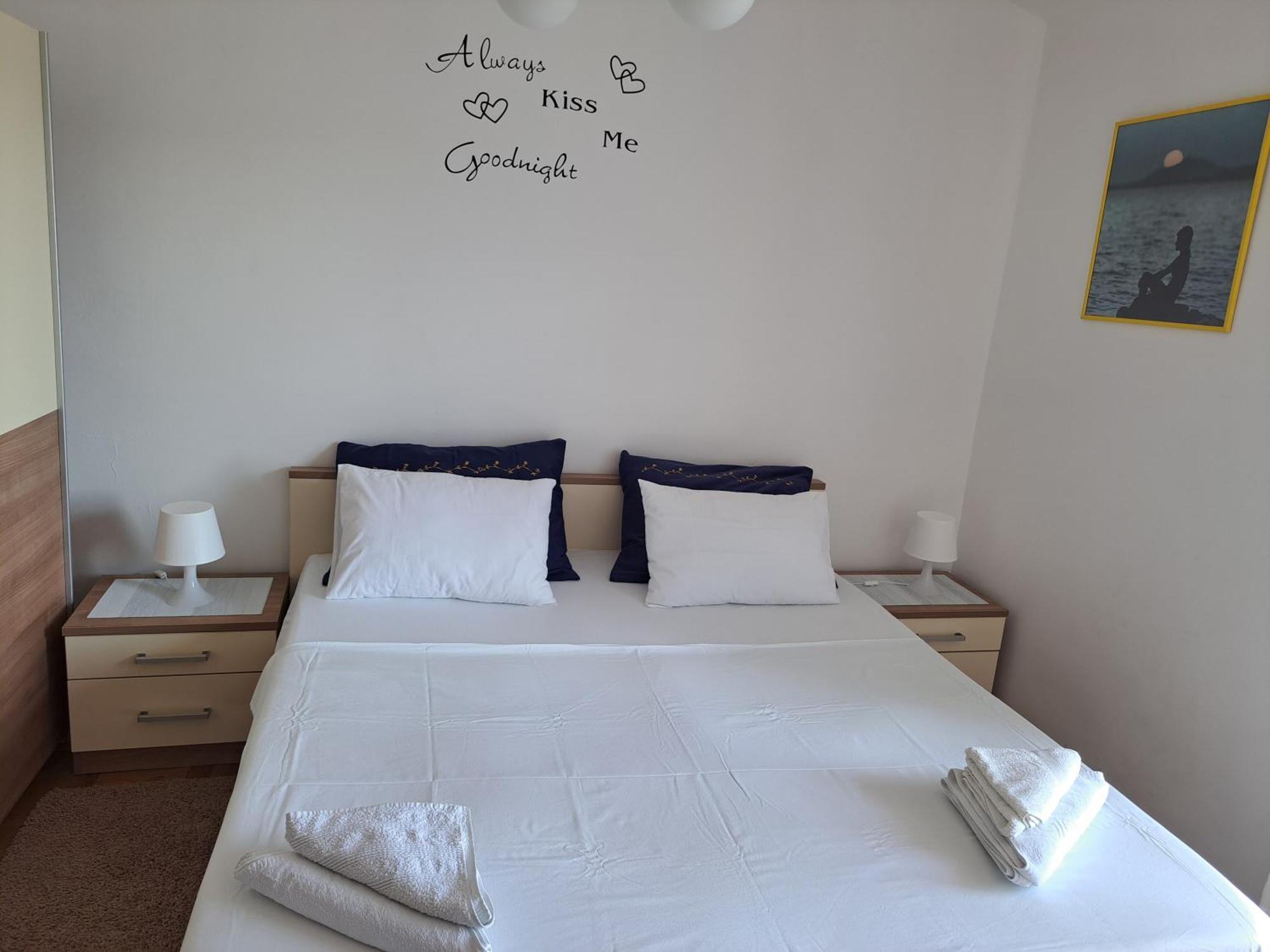 Cuzela-Papata Apartments Tisno Bagian luar foto